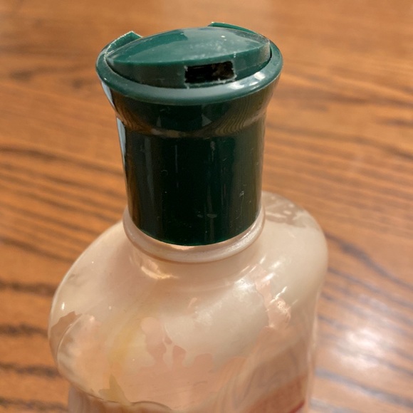 Vintage 90s Bath & Body Works Plumeria Moisture Rich Body Lotion - Picture 6 of 6